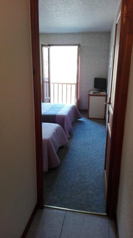 Hotel Le Sainte Helene Sainte-Helene-sur-Isere Exterior photo